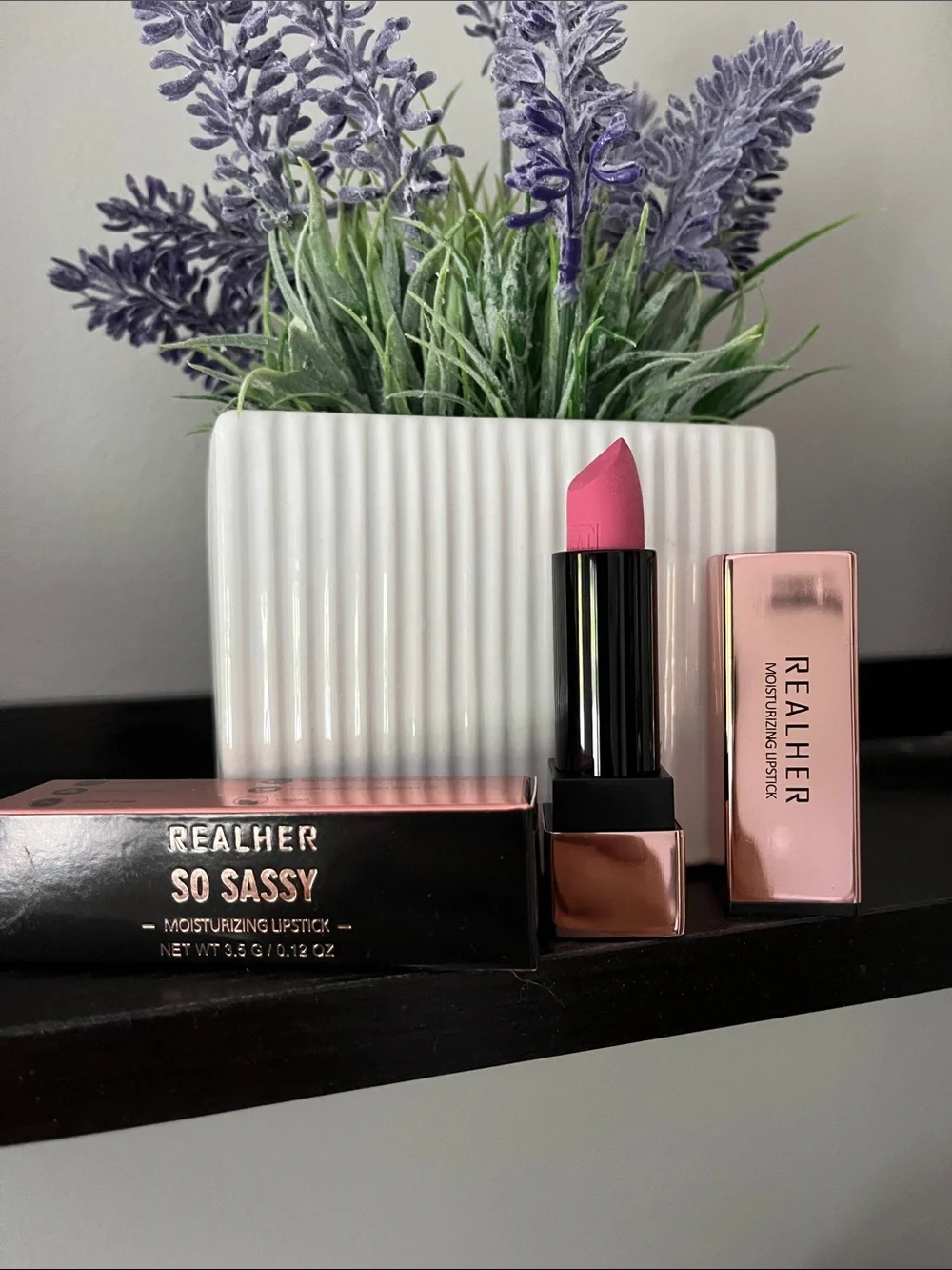 REALHER MOISTURIZING LIPSTICK SO SASSY PINK SHEA BUTTER AND VITAMIN E